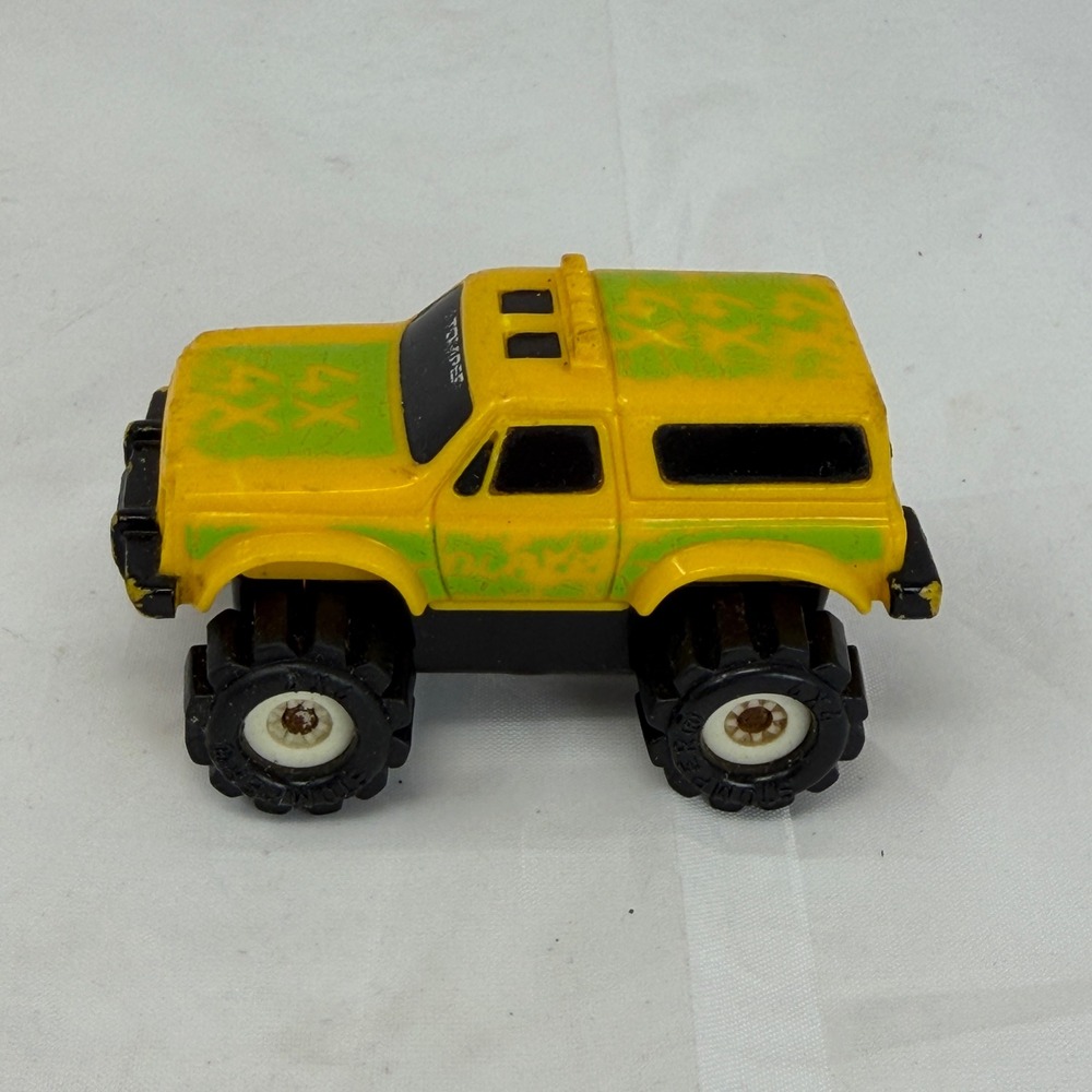 Vintage Schaper Stomper 4x4 Yellow Monster Truck Toy 1980s Made in Hong Kong